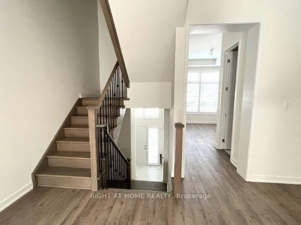 Photo 8 of 44 Armillo Place, Markham, Wismer — HOMEH