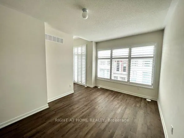 Photo 11 of 44 Armillo Place, Markham, Wismer — HOMEH
