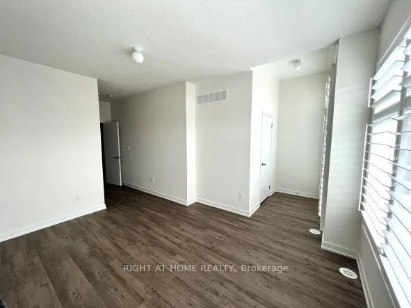 Photo 12 of 44 Armillo Place, Markham, Wismer — HOMEH