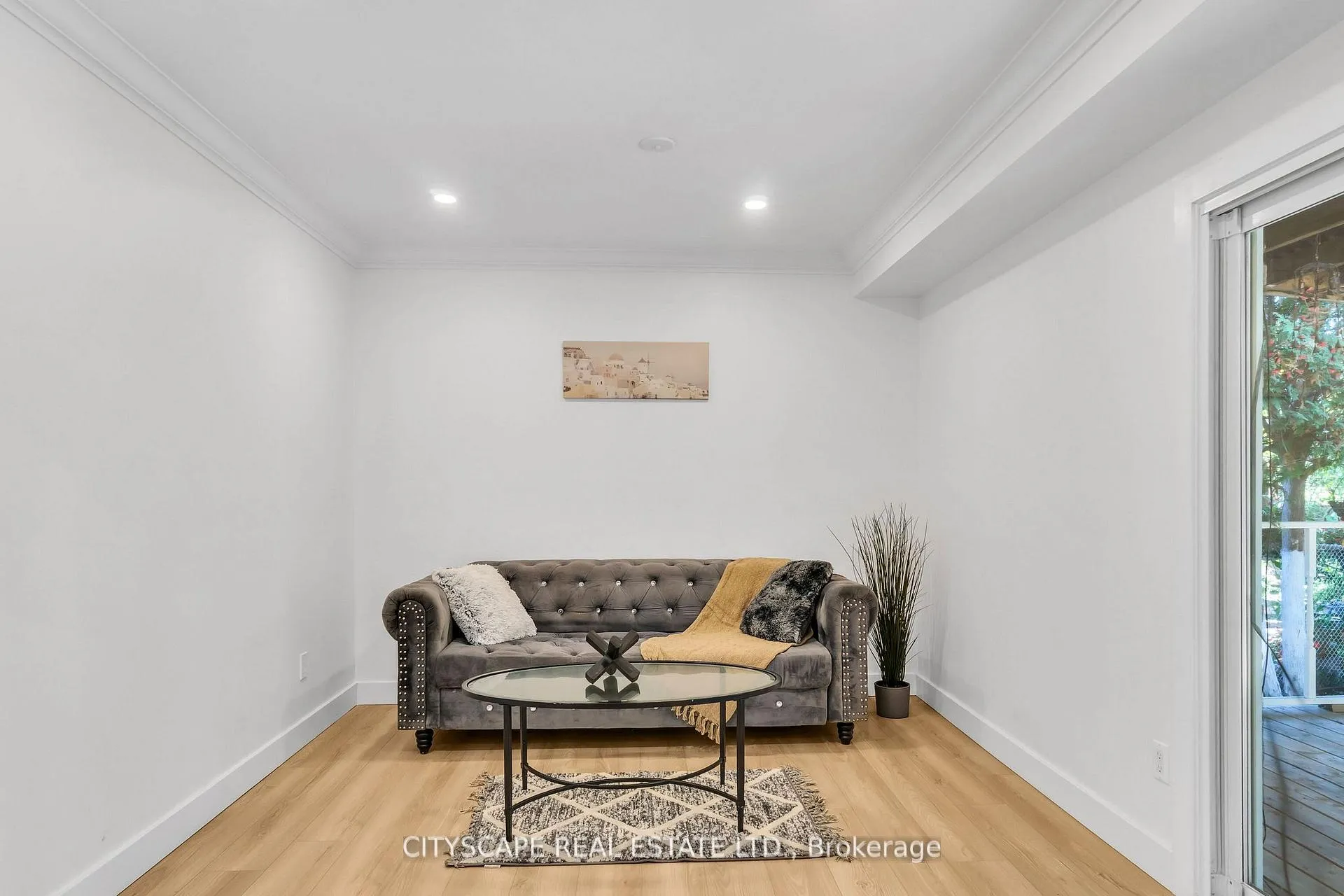 Photo 4 of 3 Geneva Crescent, Brampton, Northgate — HOMEH