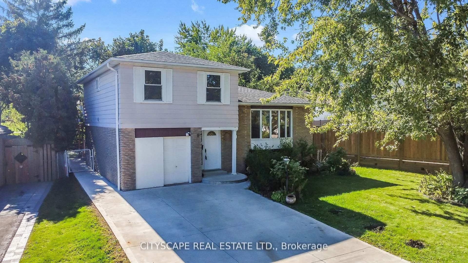 Photo 28 of 3 Geneva Crescent, Brampton, Northgate — HOMEH