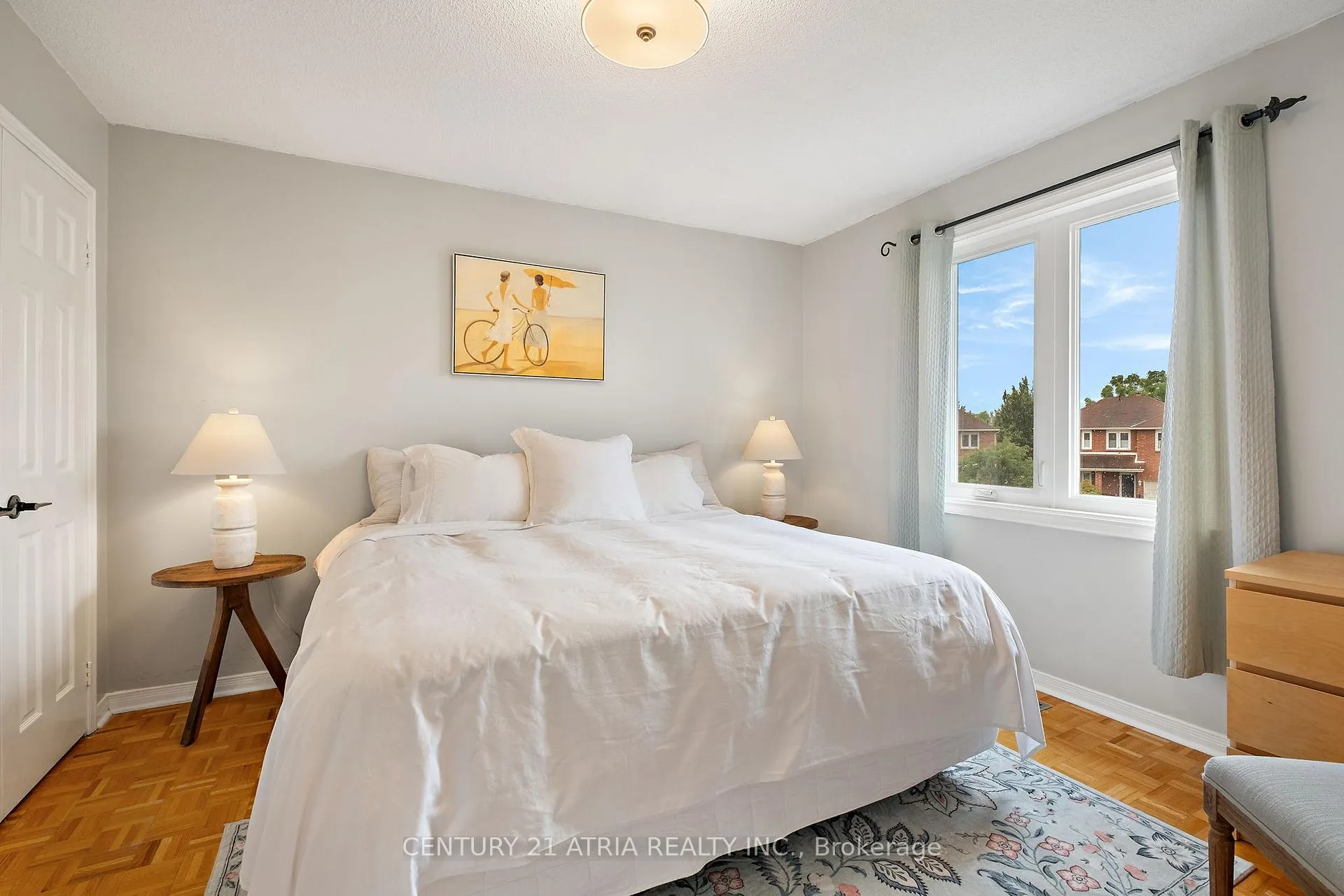 Photo 16 of 42 Fifefield Drive, Vaughan, Maple — HOMEH