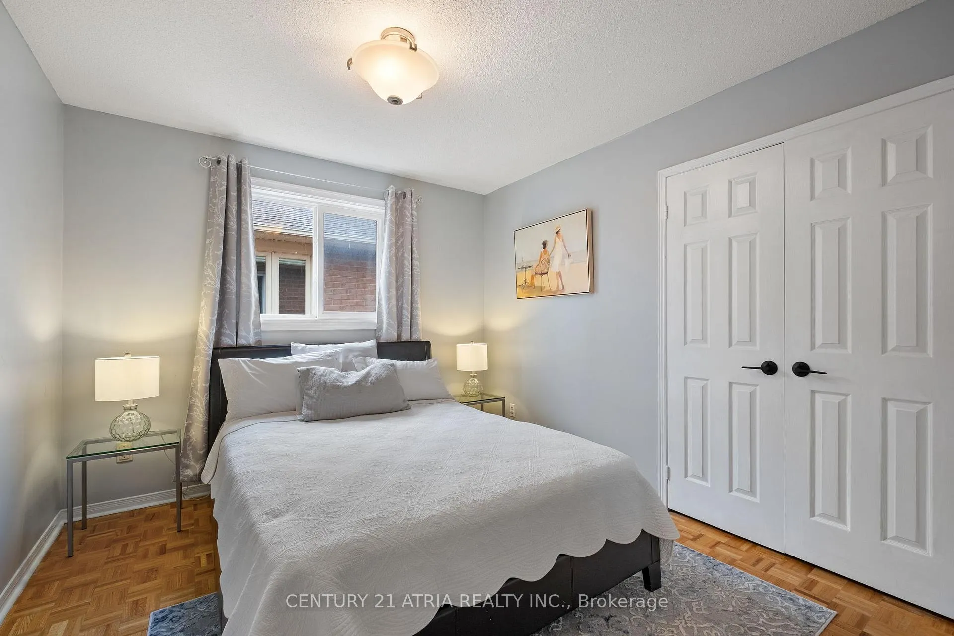 Photo 18 of 42 Fifefield Drive, Vaughan, Maple — HOMEH