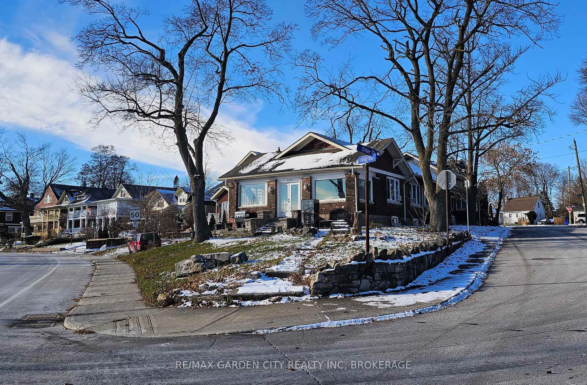 Photo 2 of 5183 River Road, Niagara Falls, Downtown — HOMEH