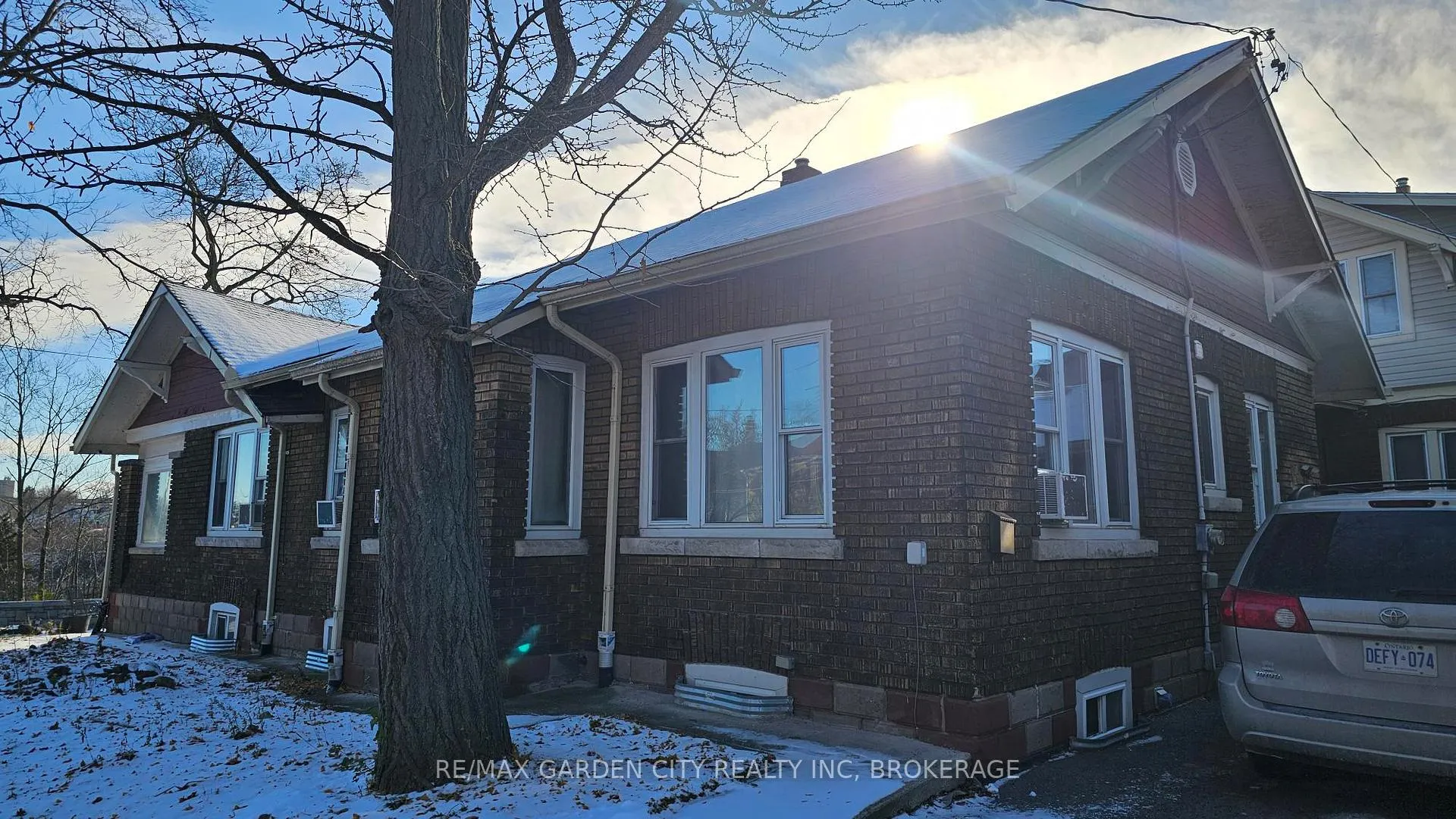 Photo 4 of 5183 River Road, Niagara Falls, Downtown — HOMEH
