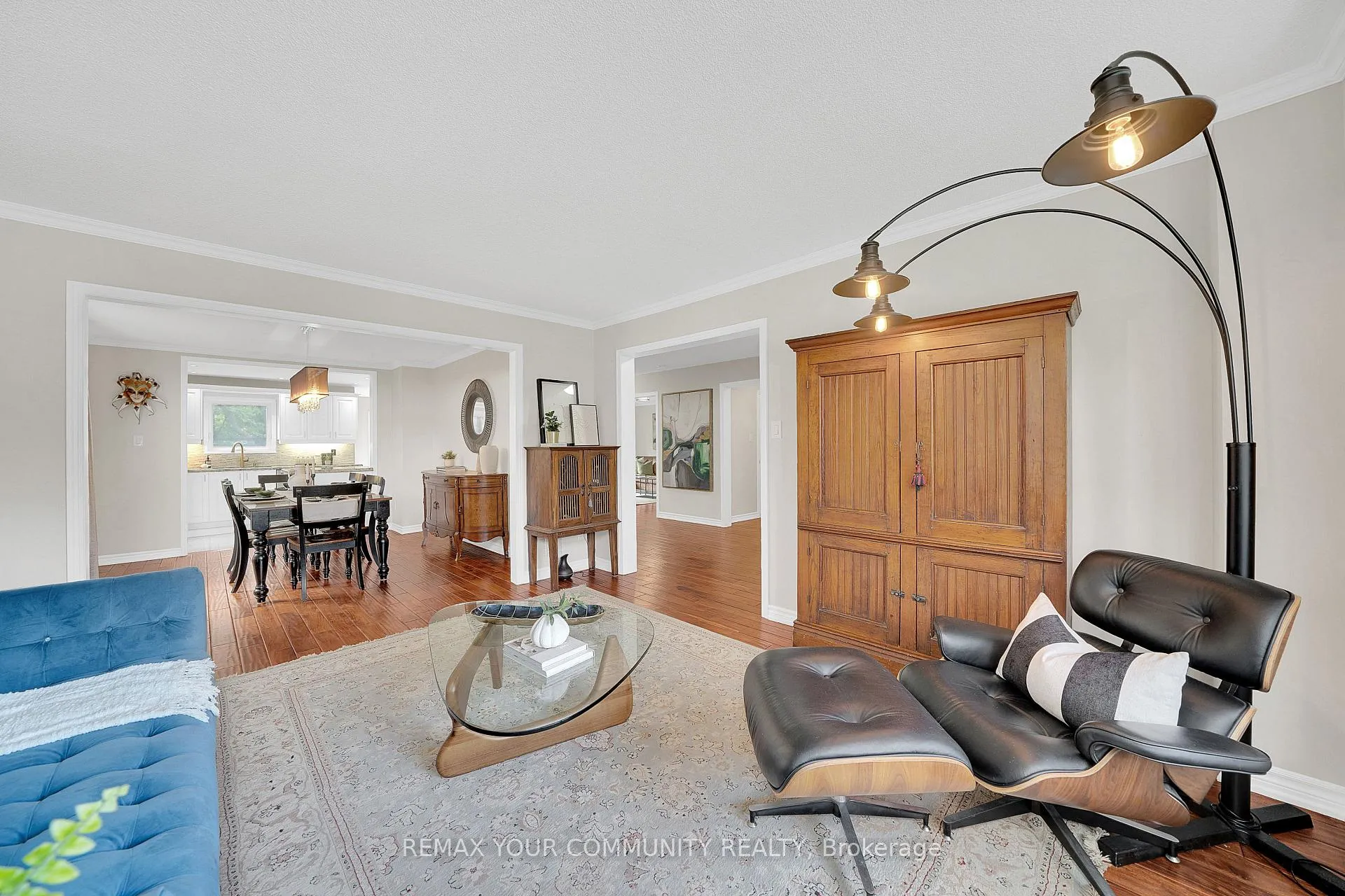 Photo 6 of 104 Taylorwood Avenue, Caledon, Bolton North — HOMEH