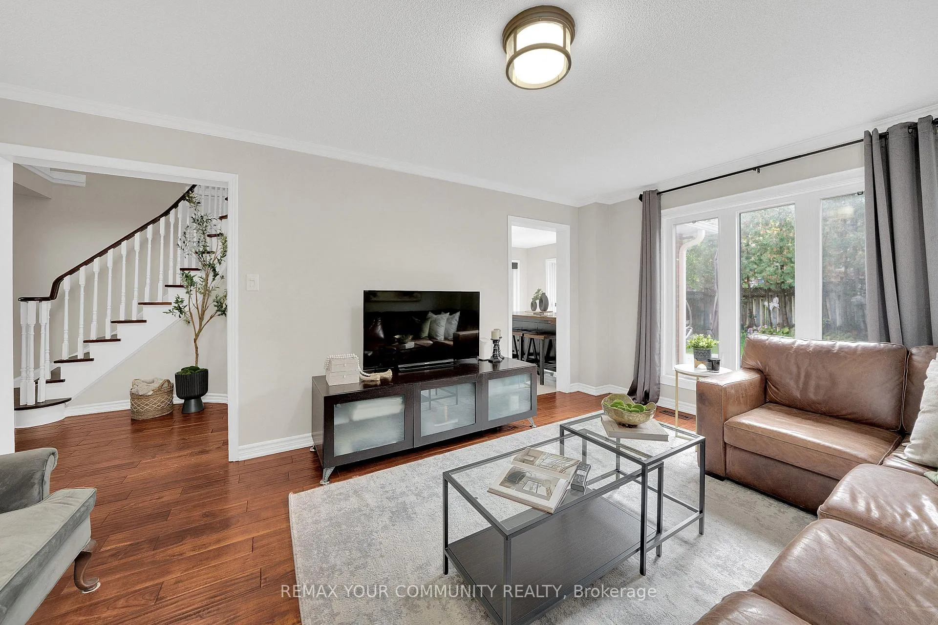 Photo 16 of 104 Taylorwood Avenue, Caledon, Bolton North — HOMEH