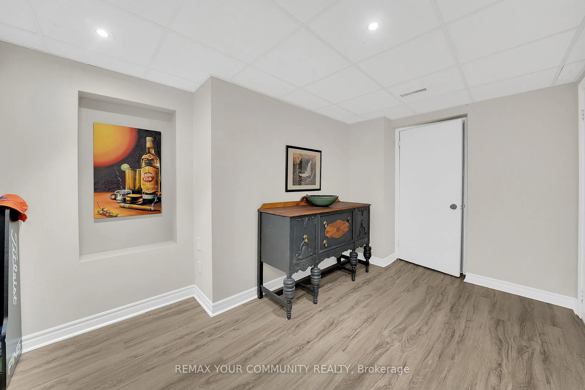 Photo 29 of 104 Taylorwood Avenue, Caledon, Bolton North — HOMEH