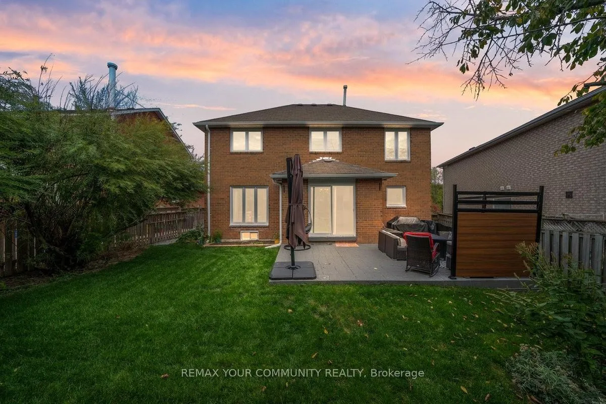 Photo 35 of 104 Taylorwood Avenue, Caledon, Bolton North — HOMEH