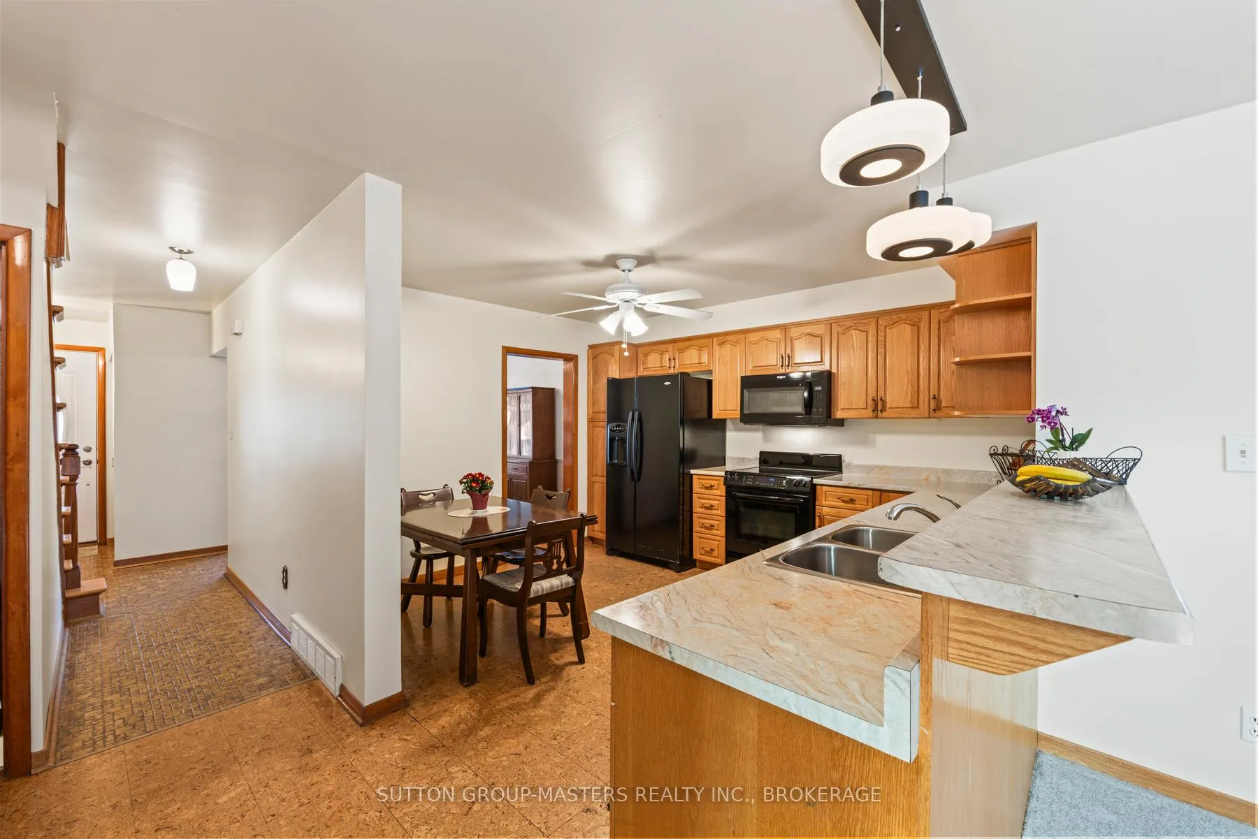 Photo 20 of 396 Roosevelt Drive, Kingston, City Southwest — HOMEH