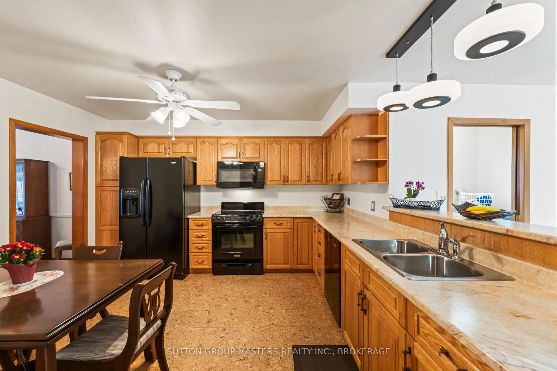 Photo 21 of 396 Roosevelt Drive, Kingston, City Southwest — HOMEH