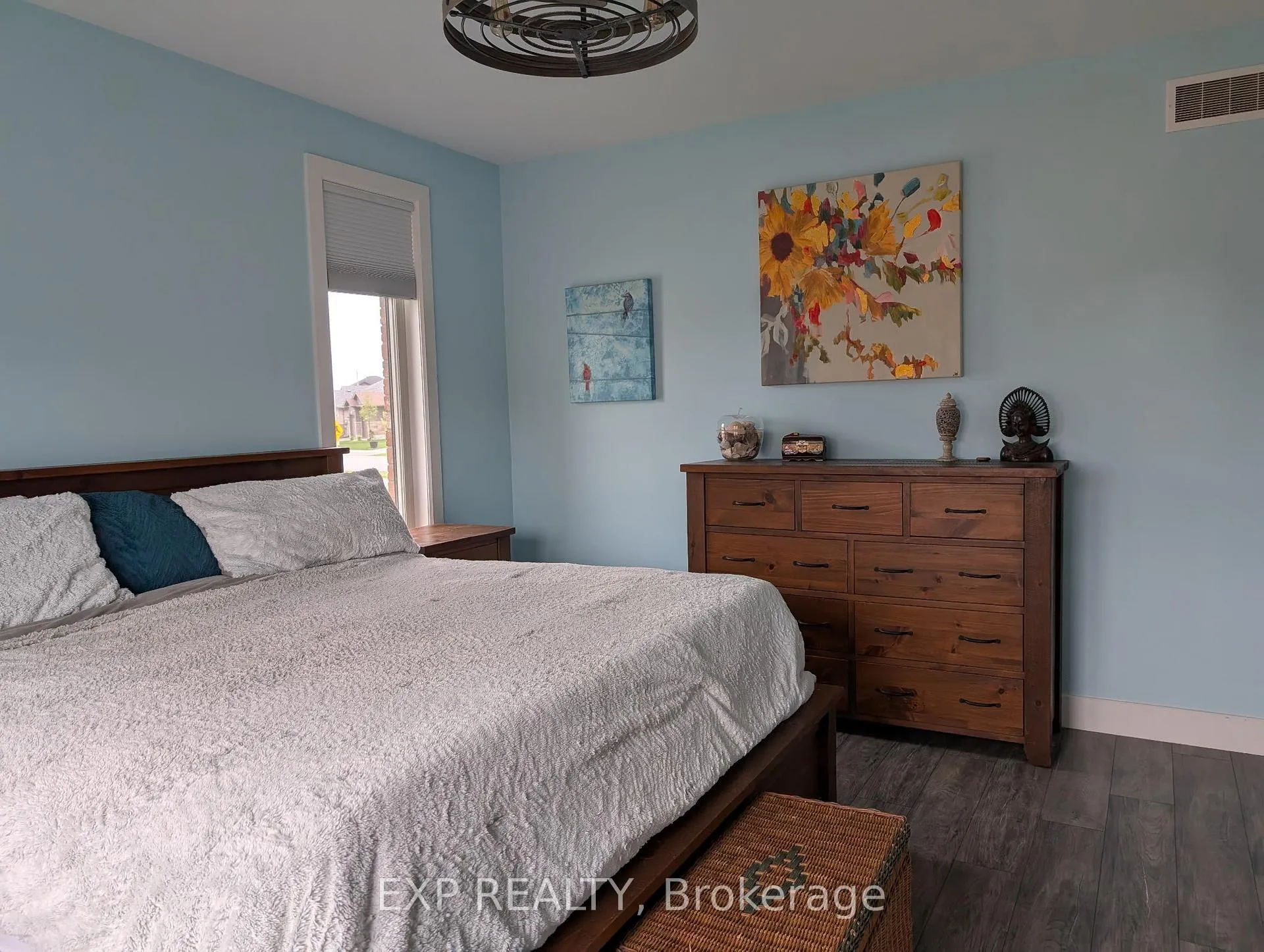Photo 12 of 83 Essex Drive, Belleville, Thurlow Ward — HOMEH