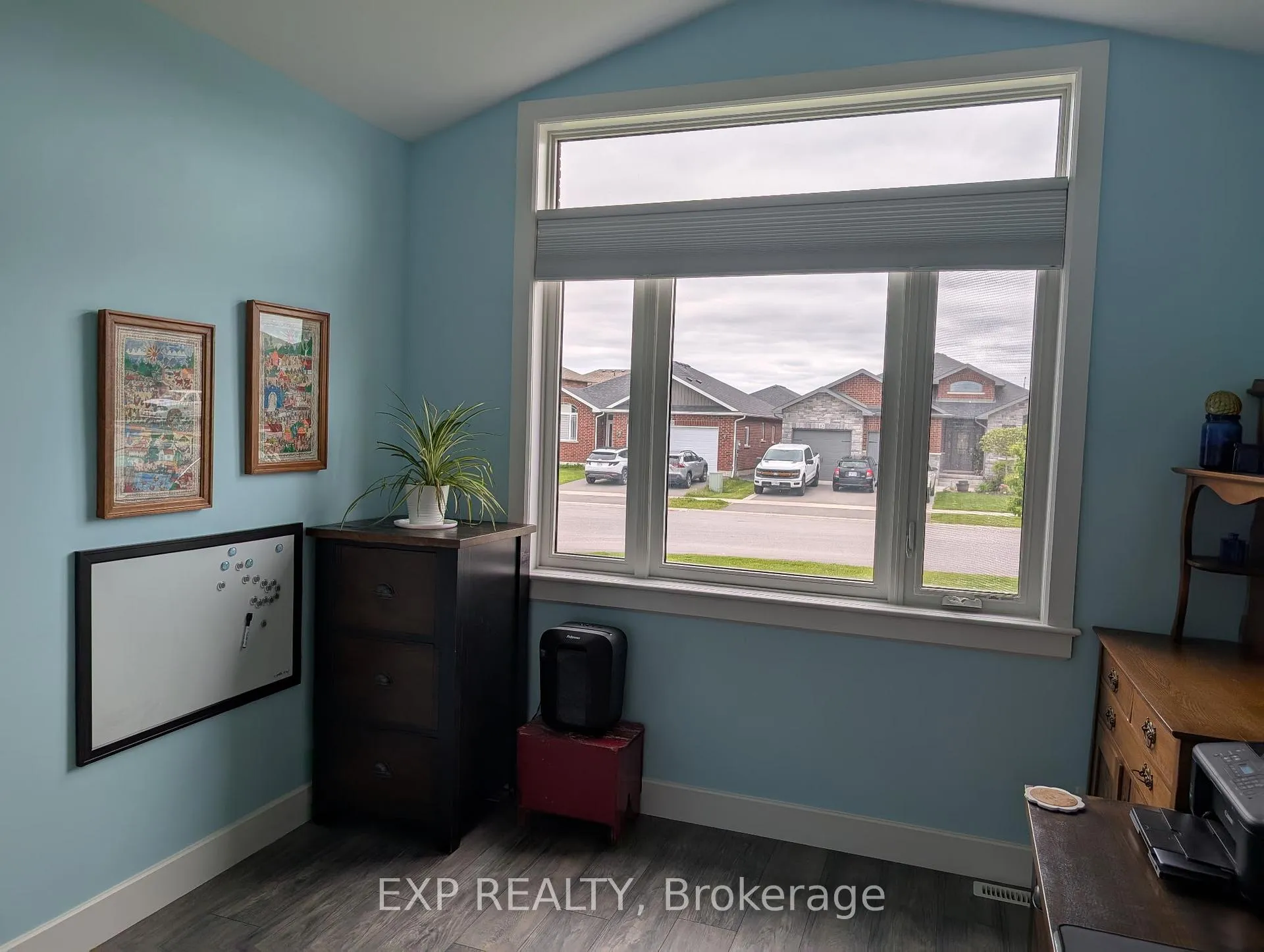 Photo 16 of 83 Essex Drive, Belleville, Thurlow Ward — HOMEH