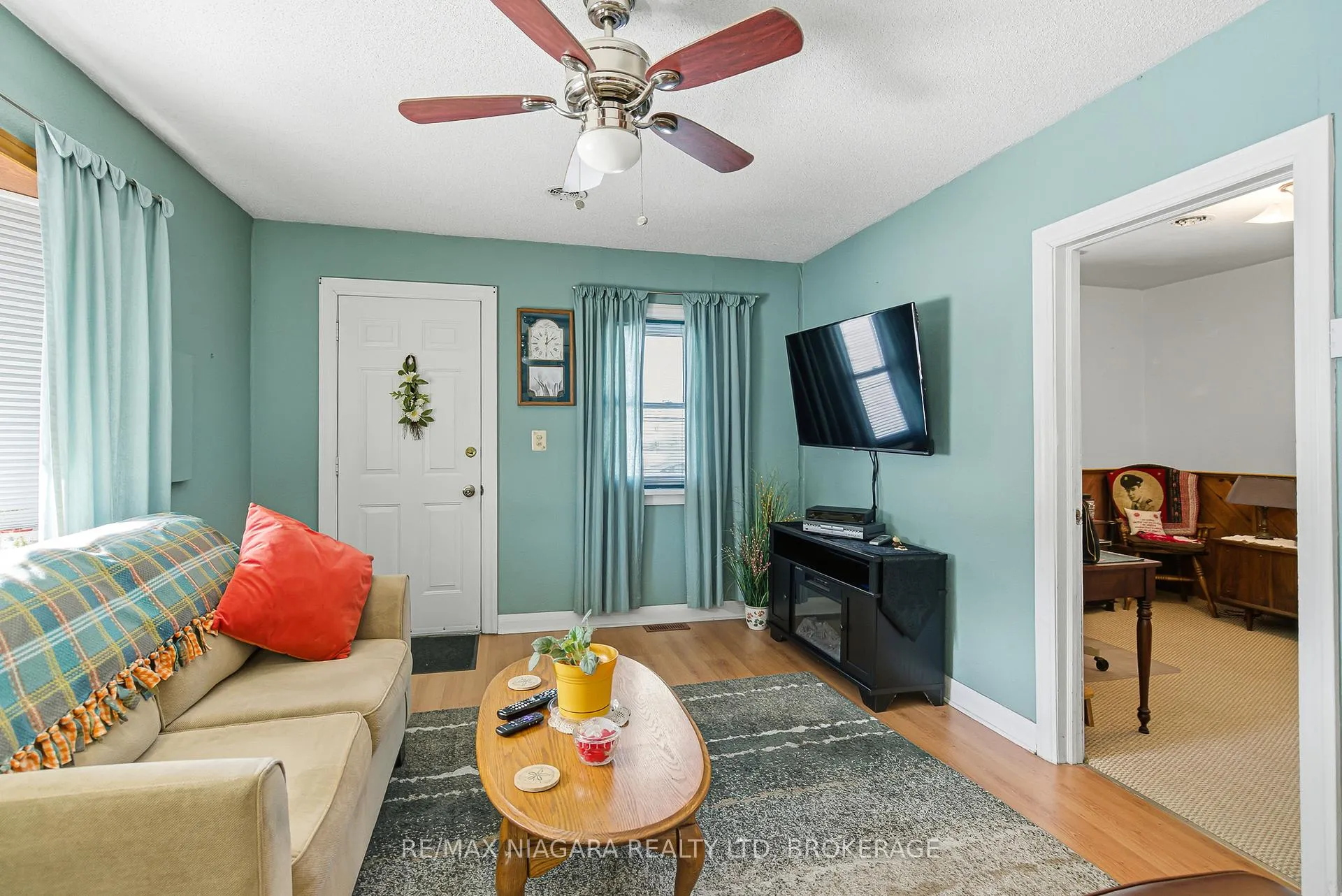 Photo 15 of 4584 Baldwin Avenue, Niagara Falls, Ascot — HOMEH