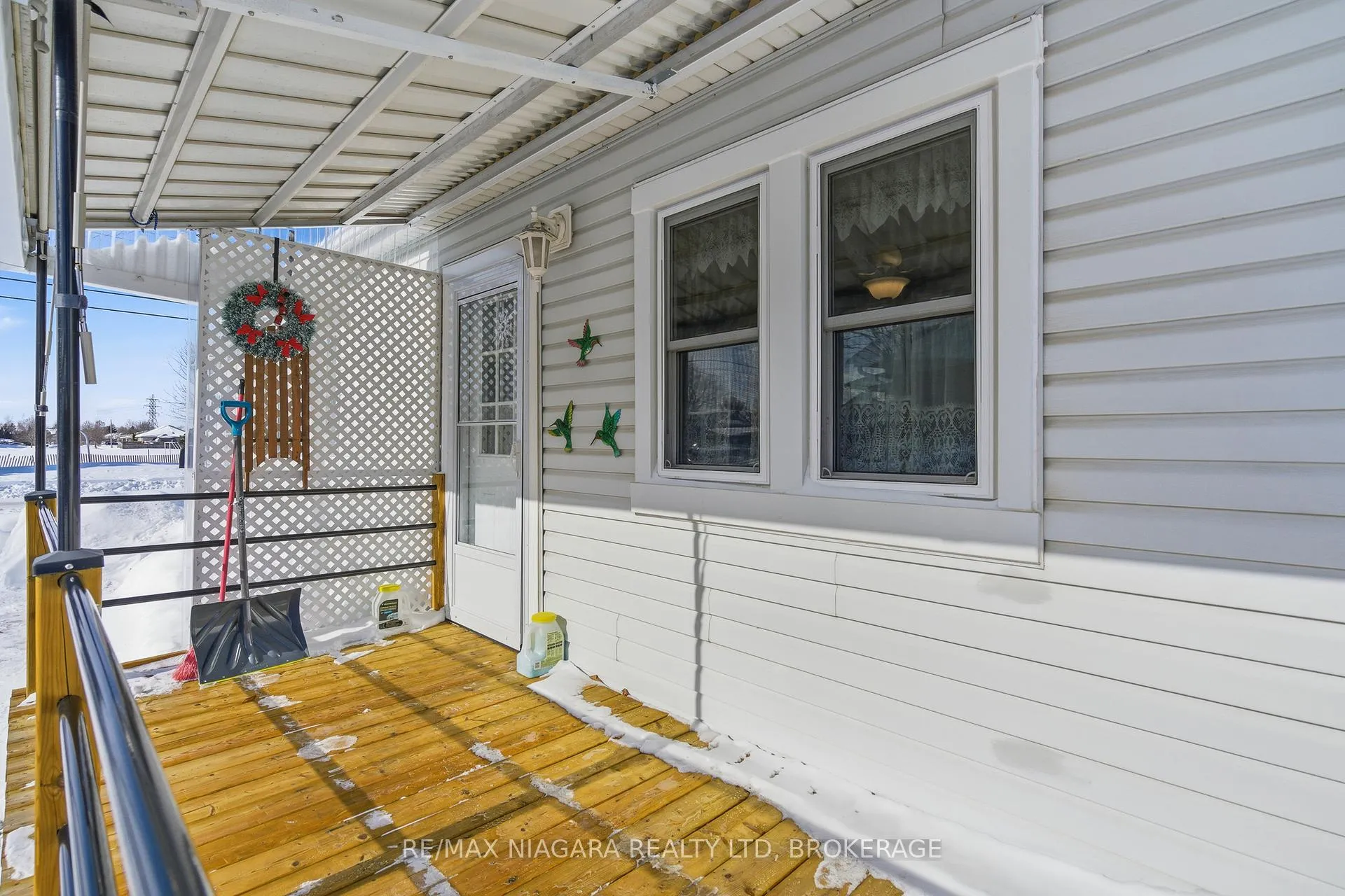 Photo 28 of 4584 Baldwin Avenue, Niagara Falls, Ascot — HOMEH