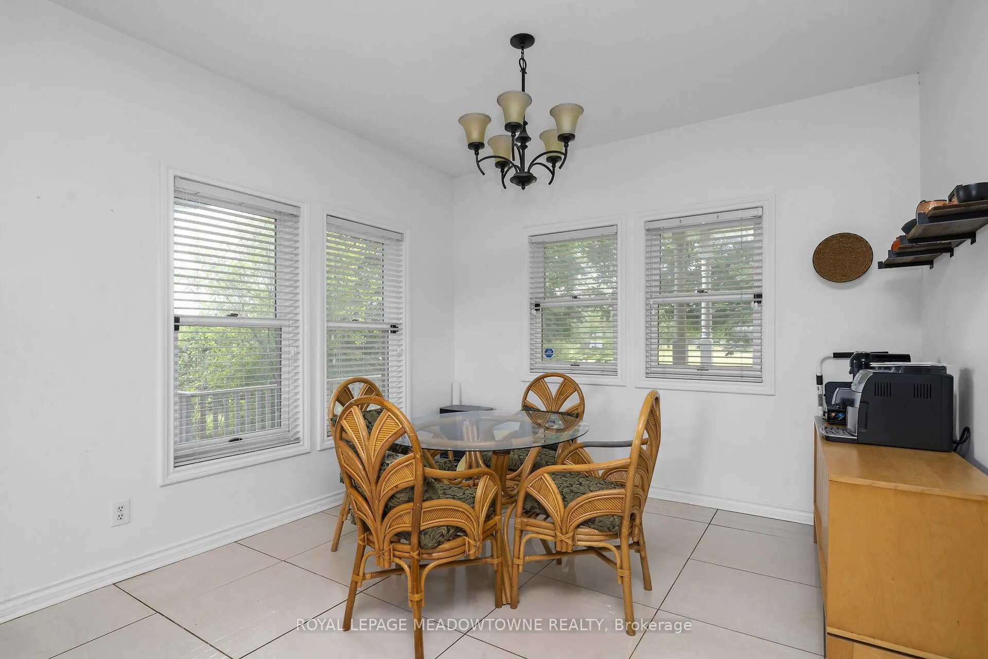 Photo 11 of 692 5 Concession W, Hamilton, Rural Flamborough — HOMEH