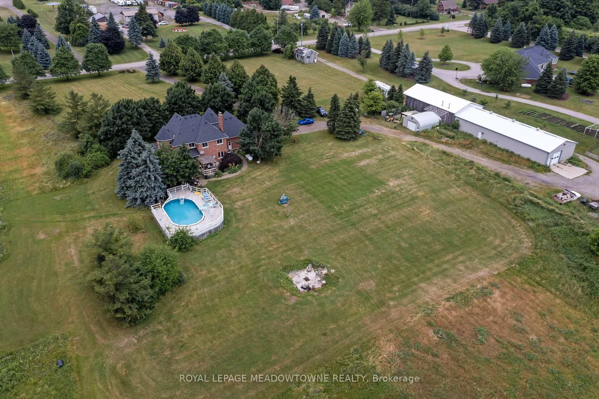 Photo 26 of 692 5 Concession W, Hamilton, Rural Flamborough — HOMEH