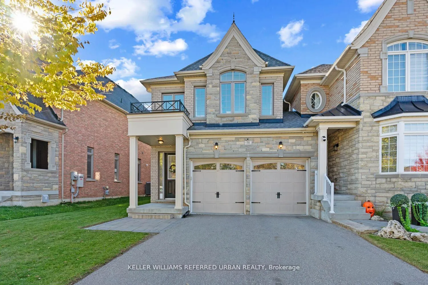 Photo 1 of 58 Wells Orchard Crescent, King, King City — HOMEH