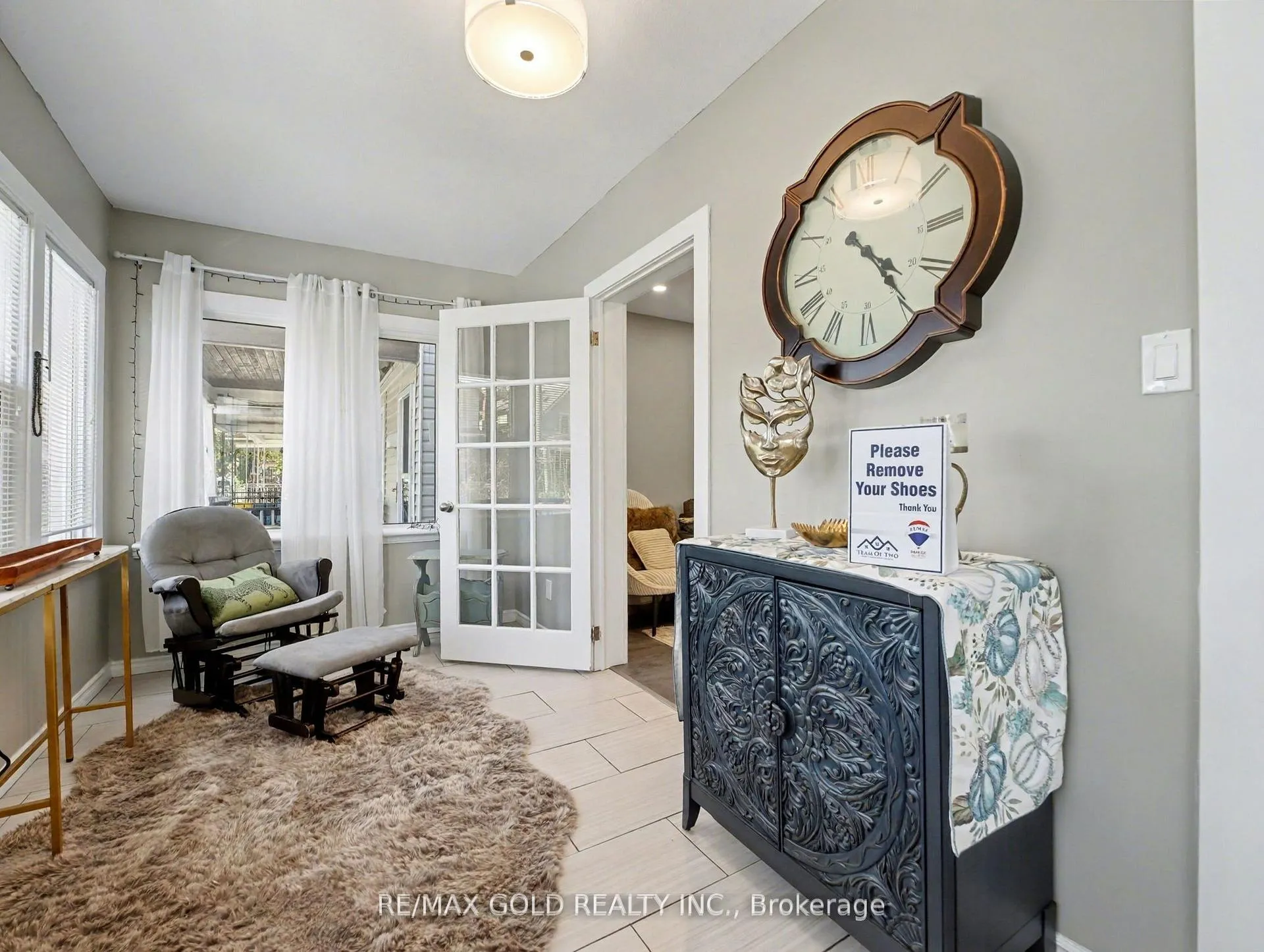 Photo 3 of 75 Chestnut Avenue, Hamilton, Gibson — HOMEH