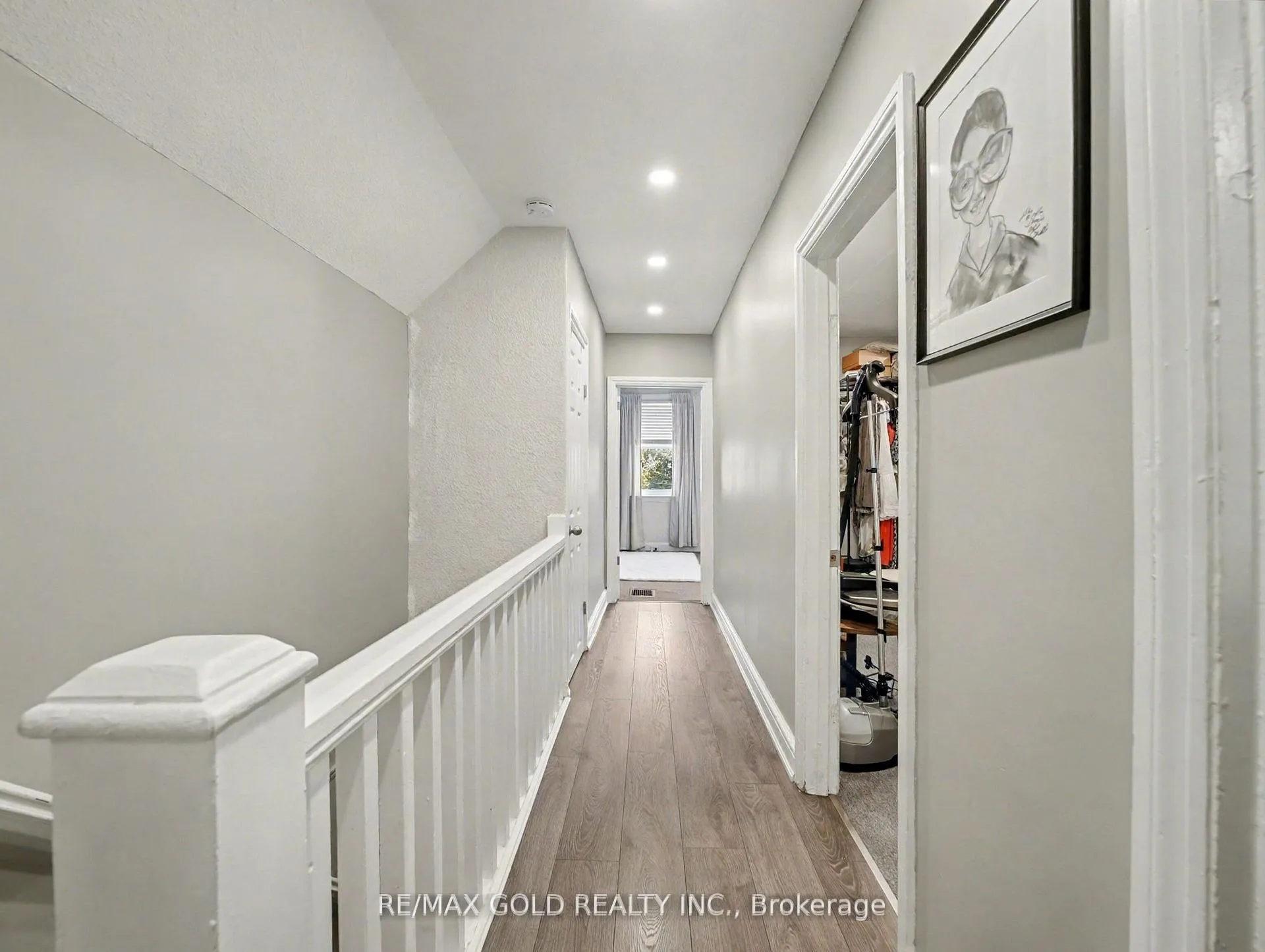 Photo 13 of 75 Chestnut Avenue, Hamilton, Gibson — HOMEH