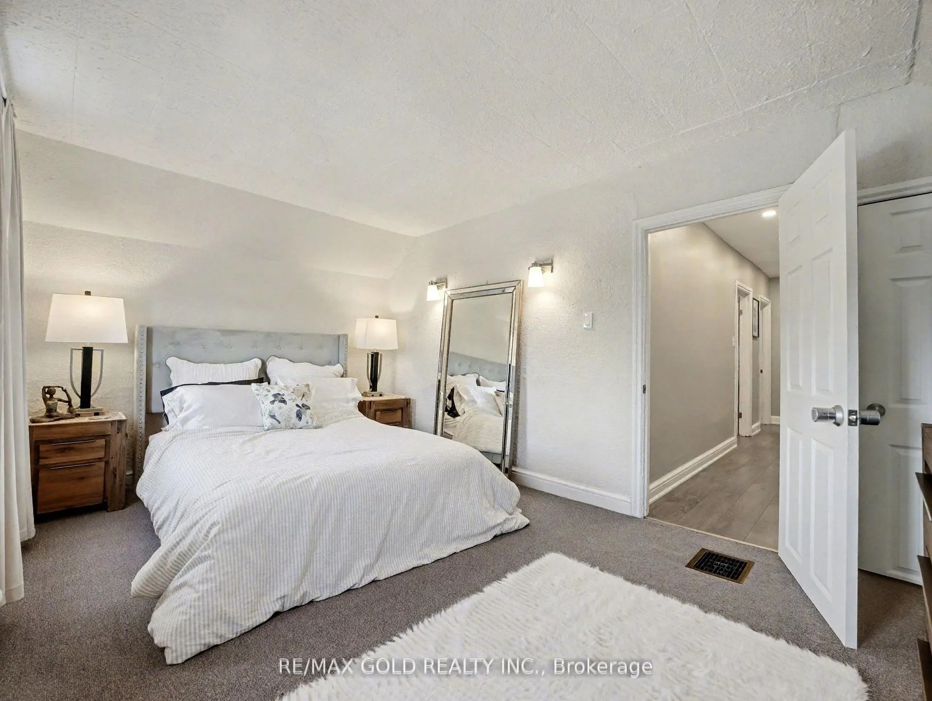 Photo 14 of 75 Chestnut Avenue, Hamilton, Gibson — HOMEH