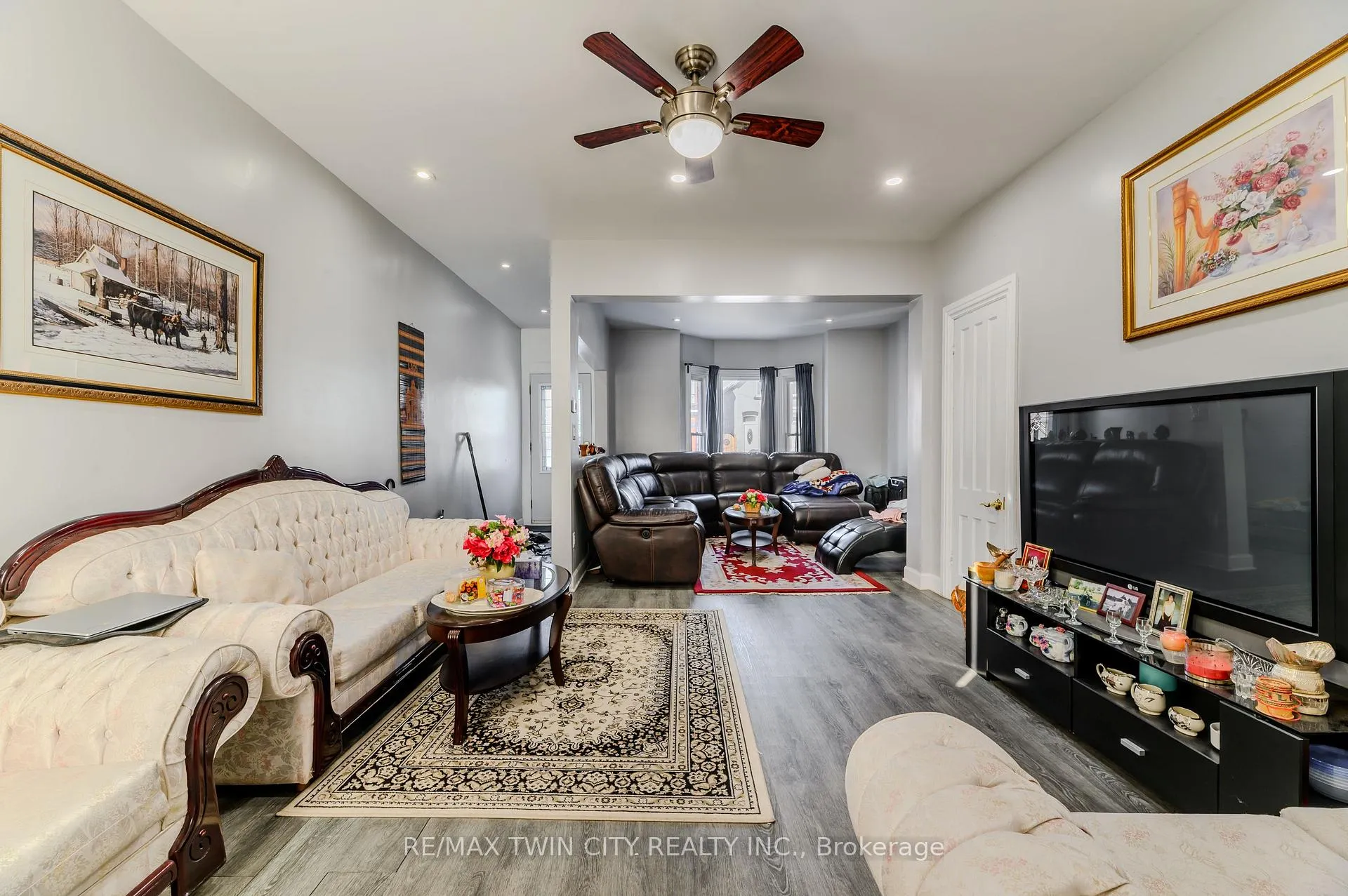 Photo 2 of 126 Tisdale Street N, Hamilton, Landsdale — HOMEH