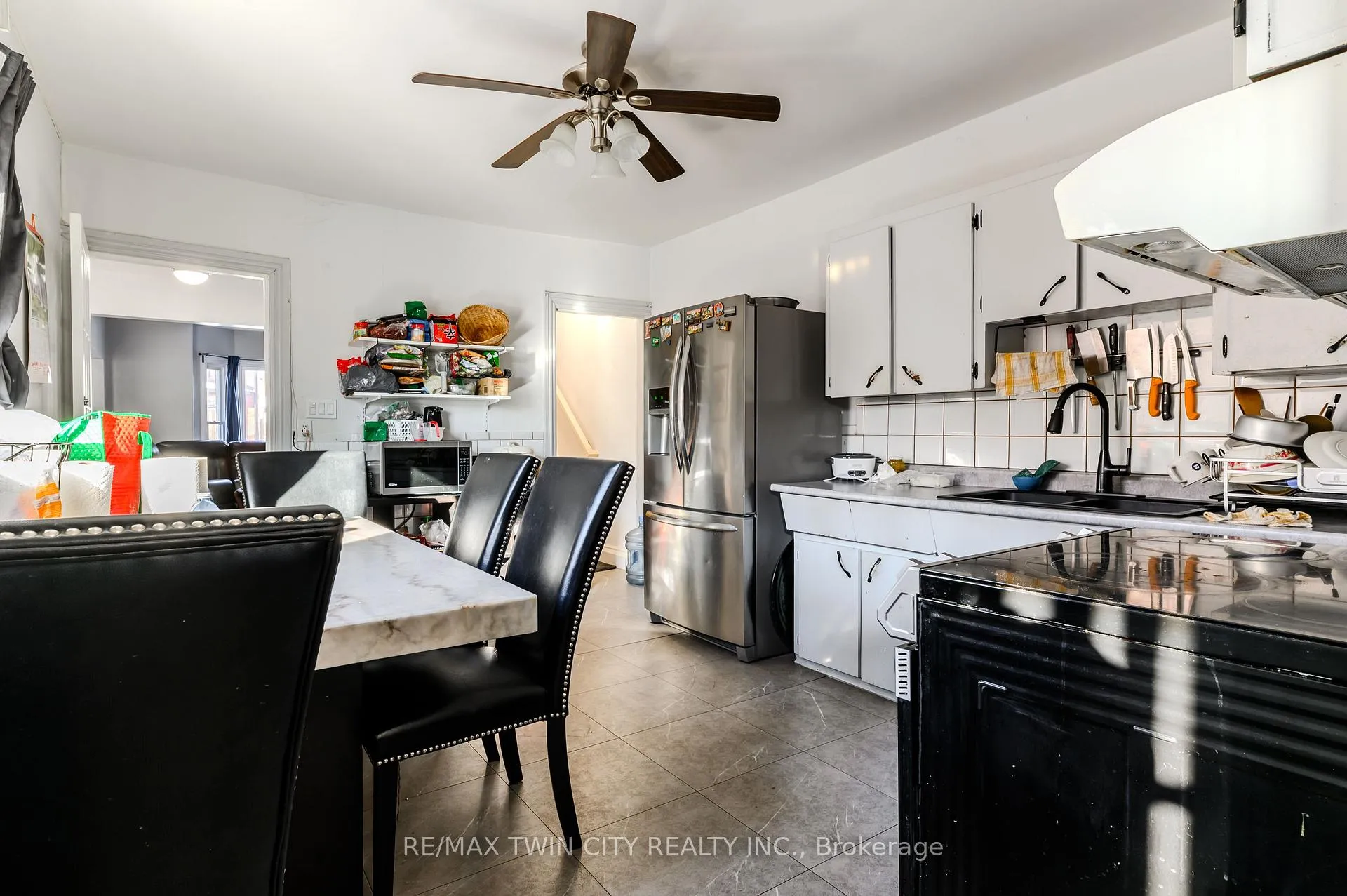 Photo 8 of 126 Tisdale Street N, Hamilton, Landsdale — HOMEH