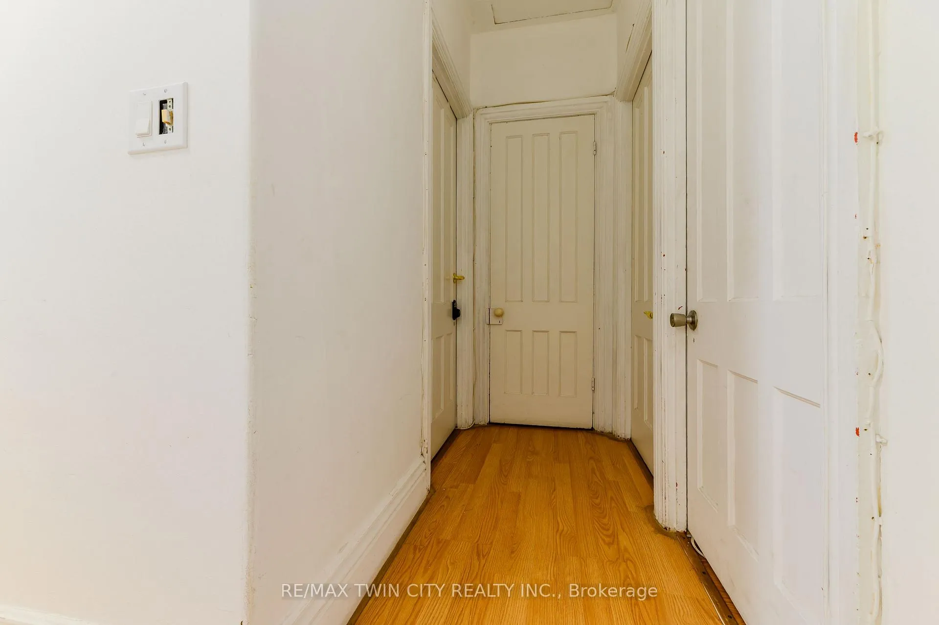 Photo 11 of 126 Tisdale Street N, Hamilton, Landsdale — HOMEH