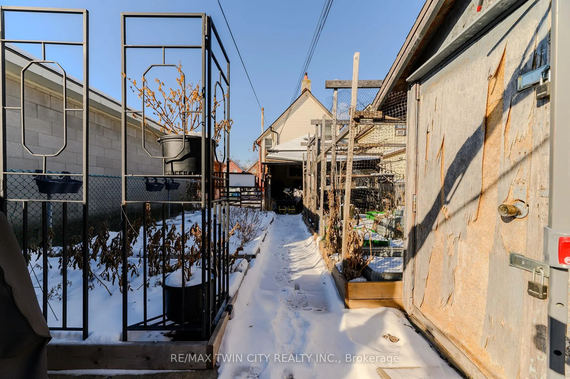 Photo 22 of 126 Tisdale Street N, Hamilton, Landsdale — HOMEH