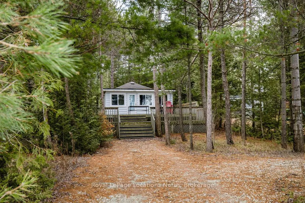 Photo 4 of 948 River Road E, Wasaga Beach — HOMEH