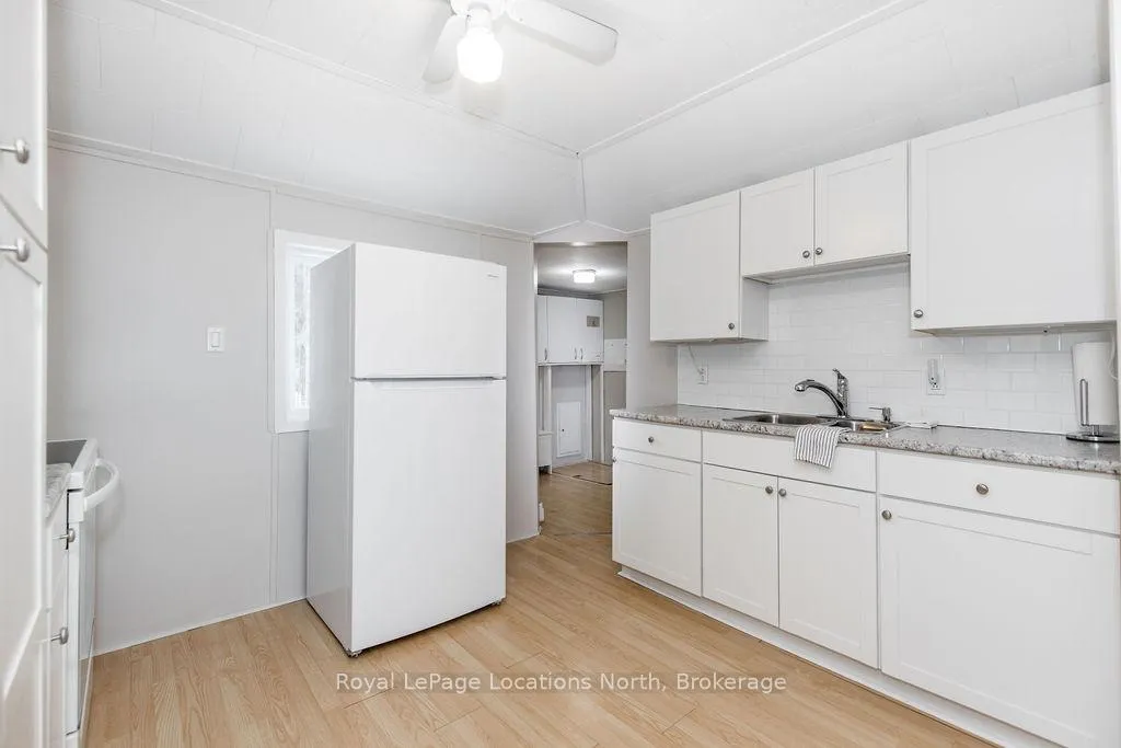 Photo 7 of 948 River Road E, Wasaga Beach — HOMEH
