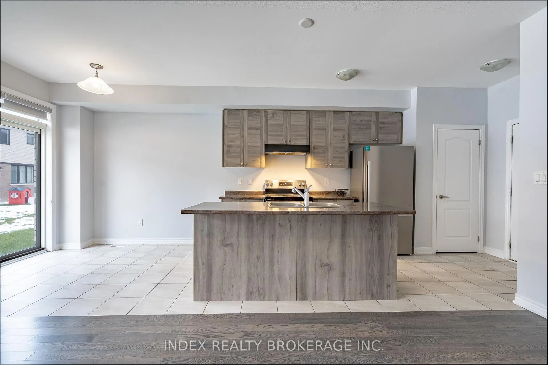 Photo 10 of 49 Ever Sweet Way, Thorold, Rolling Meadows — HOMEH
