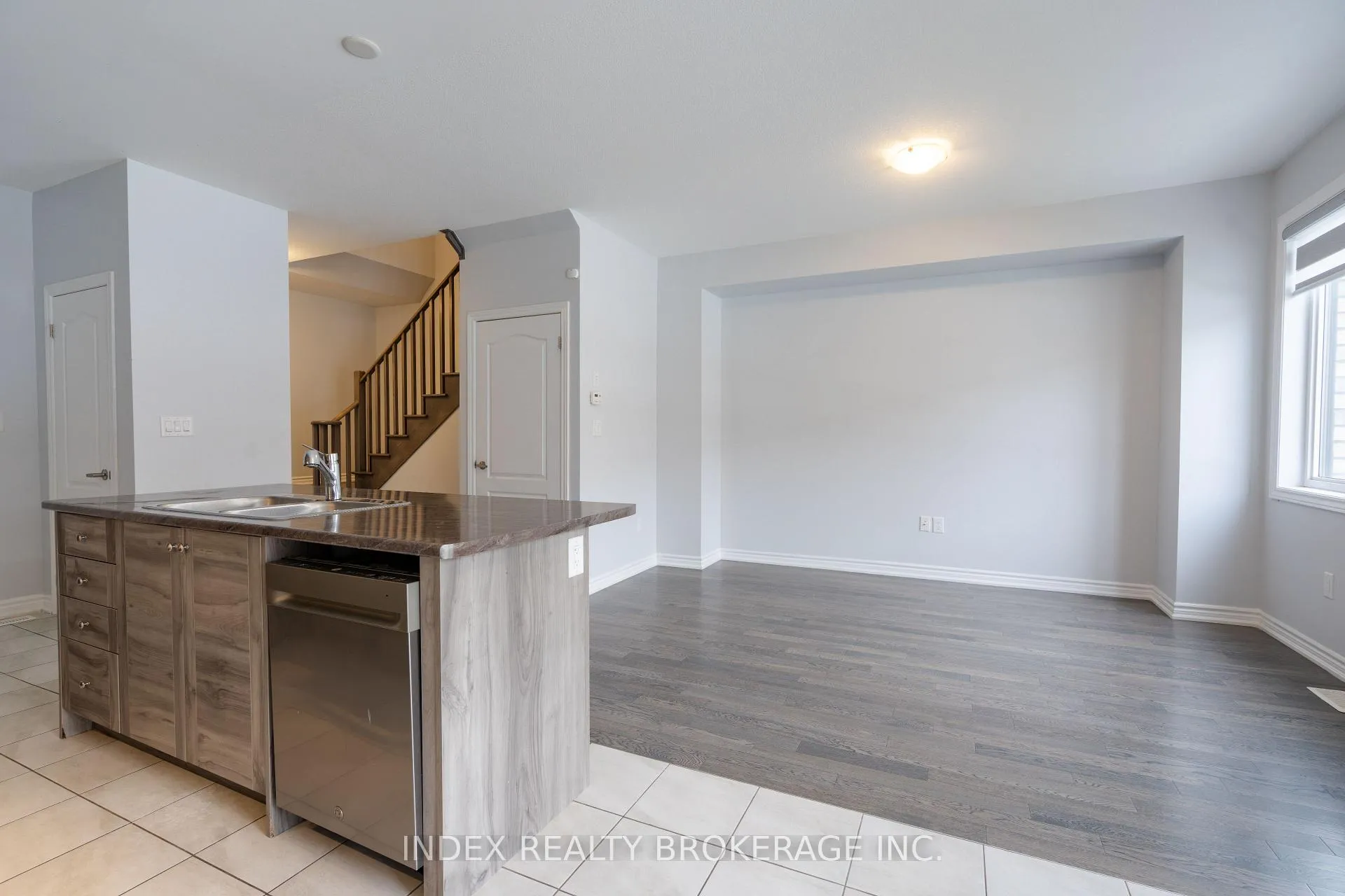 Photo 14 of 49 Ever Sweet Way, Thorold, Rolling Meadows — HOMEH