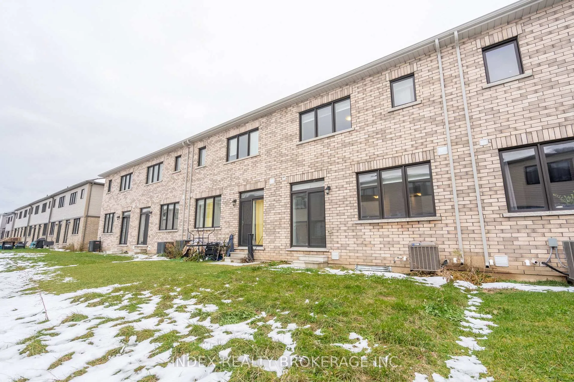 Photo 44 of 49 Ever Sweet Way, Thorold, Rolling Meadows — HOMEH