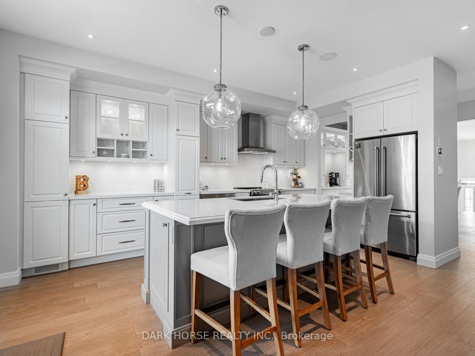 Photo 3 of 420 Northglen Boulevard, Clarington, Bowmanville — HOMEH