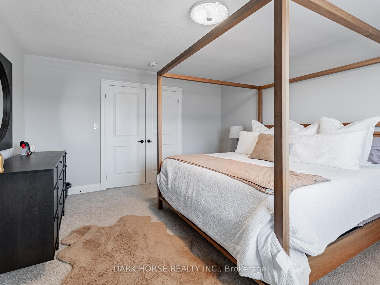 Photo 20 of 420 Northglen Boulevard, Clarington, Bowmanville — HOMEH
