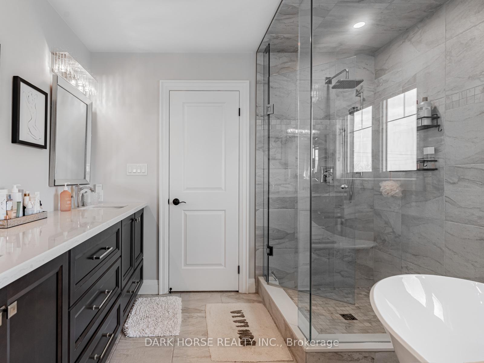Photo 23 of 420 Northglen Boulevard, Clarington, Bowmanville — HOMEH