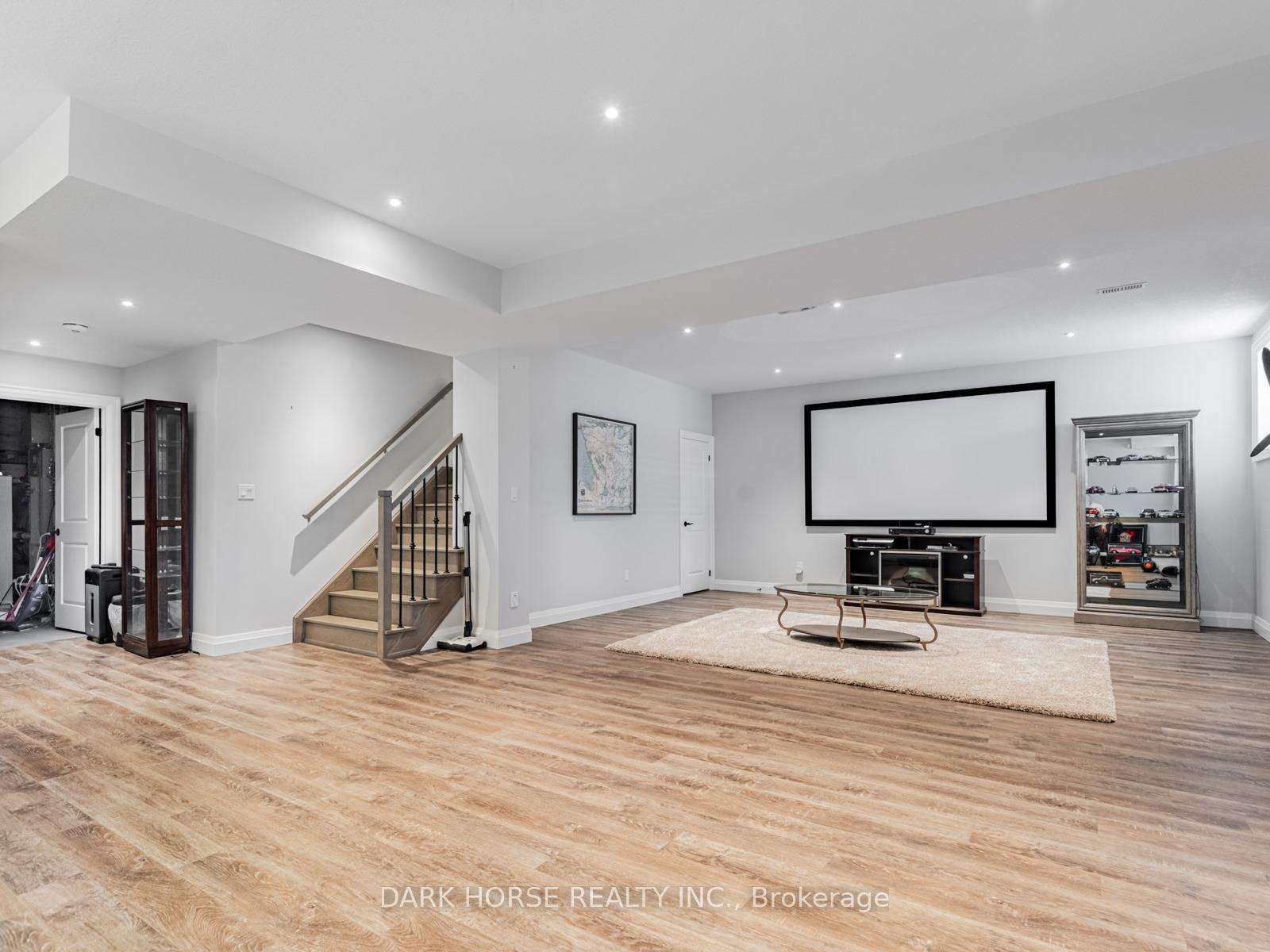 Photo 27 of 420 Northglen Boulevard, Clarington, Bowmanville — HOMEH