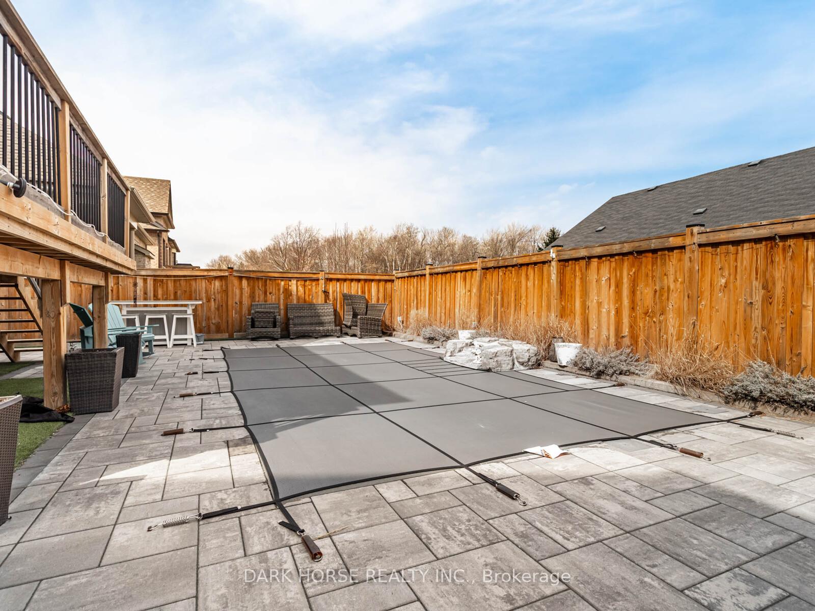 Photo 33 of 420 Northglen Boulevard, Clarington, Bowmanville — HOMEH