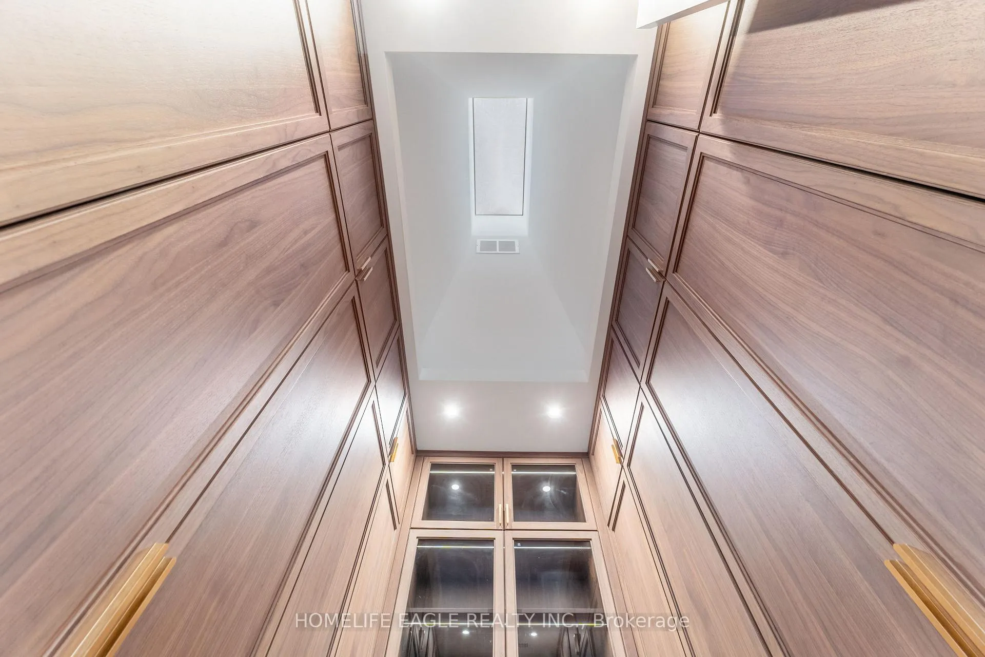 Photo 24 of 57 Glass Drive, Aurora, Aurora Highlands — HOMEH