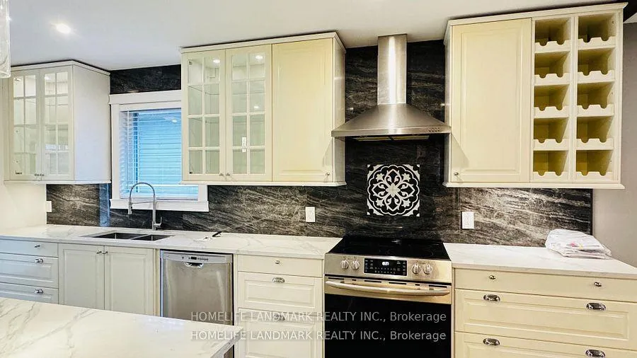 Photo 25 of 26 Monique Crescent, Barrie, East Bayfield — HOMEH