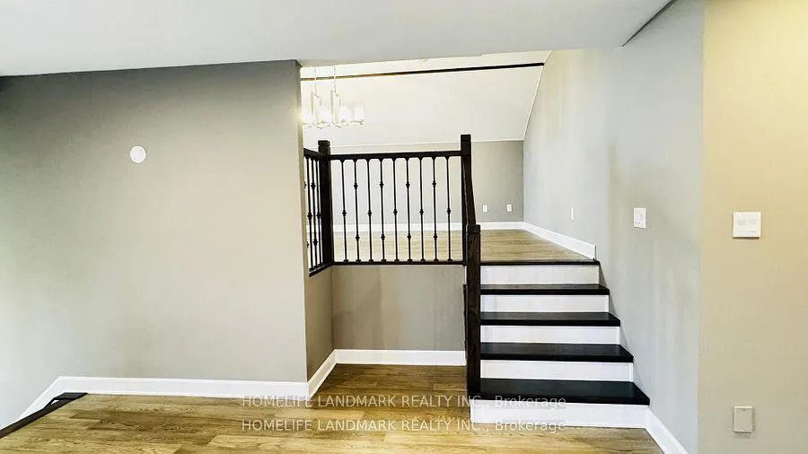 Photo 32 of 26 Monique Crescent, Barrie, East Bayfield — HOMEH