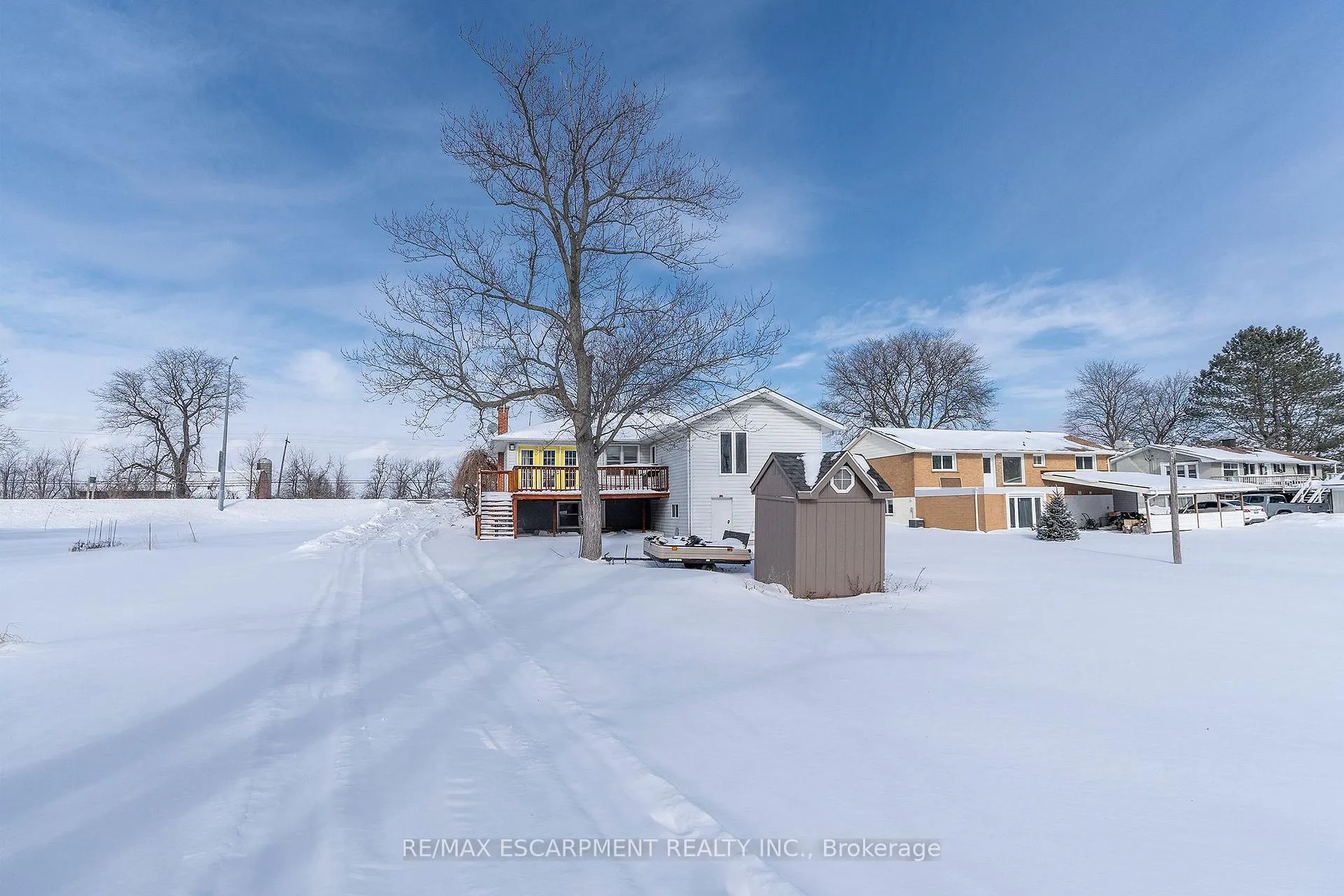 Photo 18 of 2448 Wilson Street W, Hamilton, Rural Ancaster — HOMEH