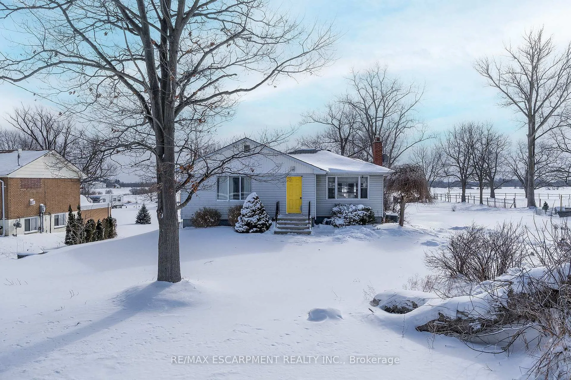 Photo 19 of 2448 Wilson Street W, Hamilton, Rural Ancaster — HOMEH