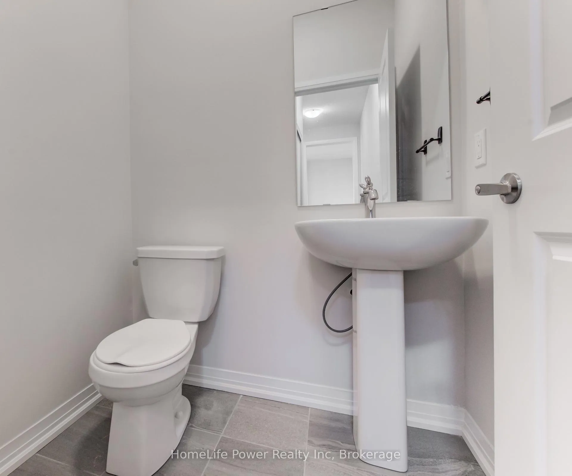 Photo 17 of 104 Blacklock Street, Cambridge — HOMEH