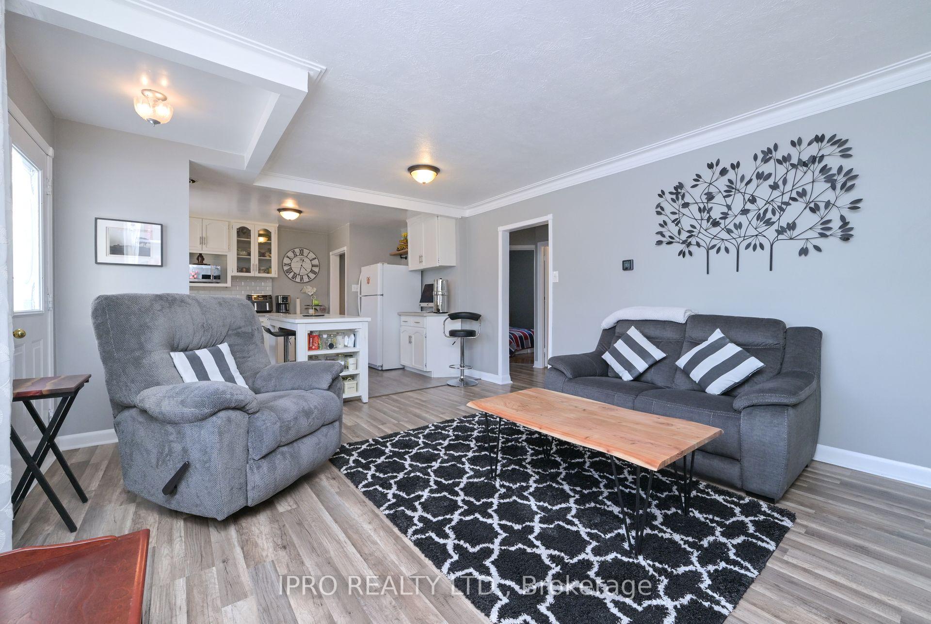 Photo 13 of 204 Brock Street, Clearview, Stayner — HOMEH