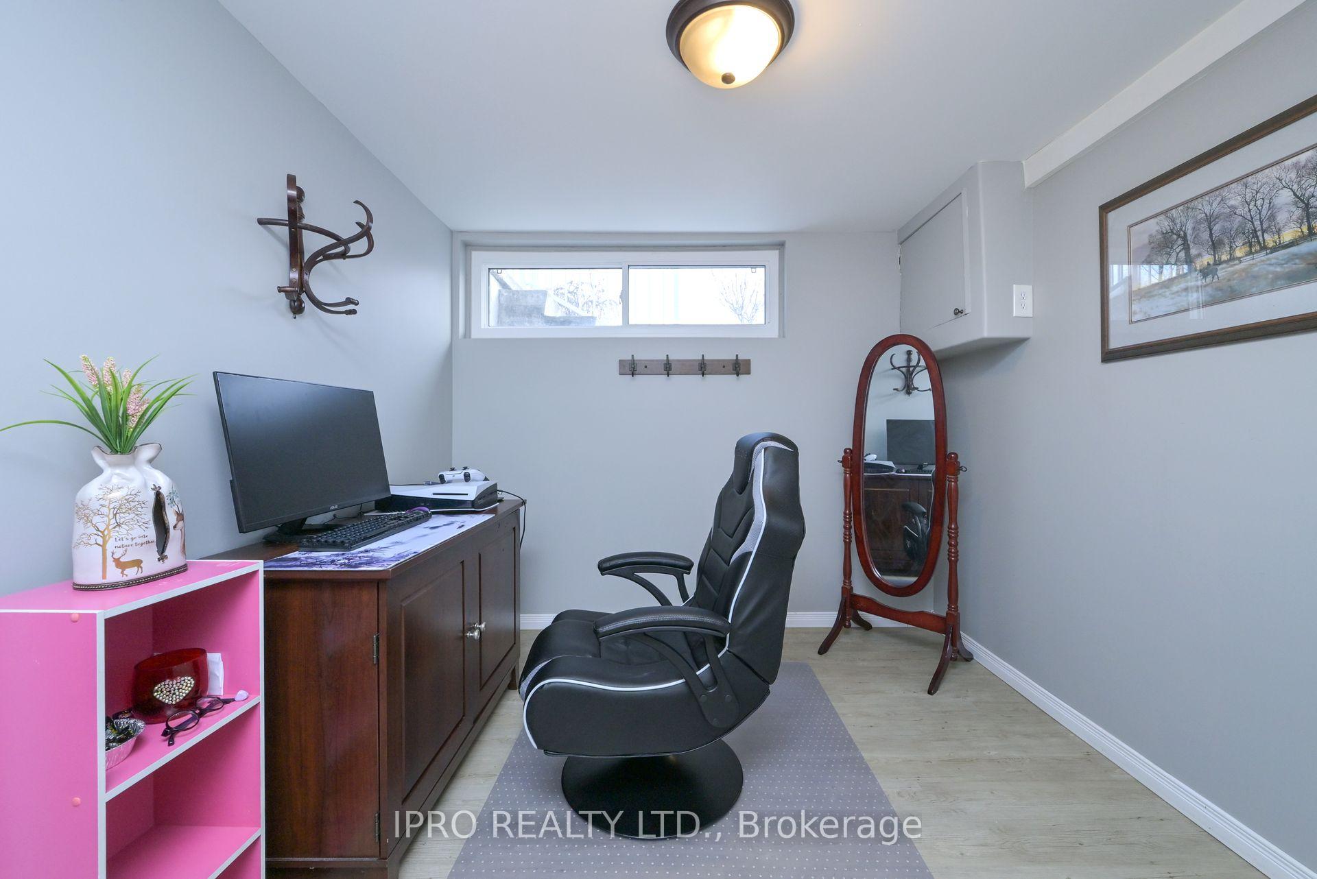 Photo 21 of 204 Brock Street, Clearview, Stayner — HOMEH