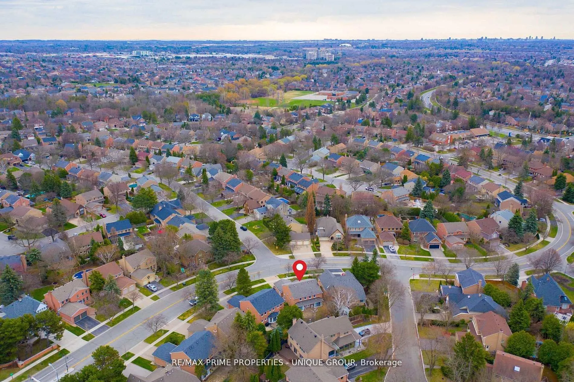 Photo 48 of 9 Longwater Chase, Markham, Unionville — HOMEH