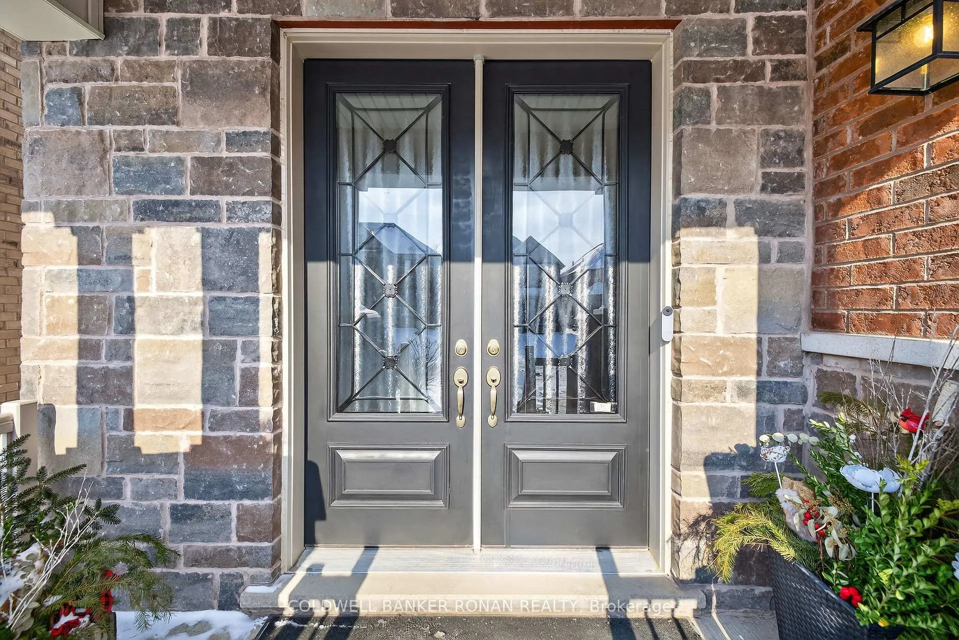 Photo 3 of 84 Holt Drive, New Tecumseth, Alliston — HOMEH