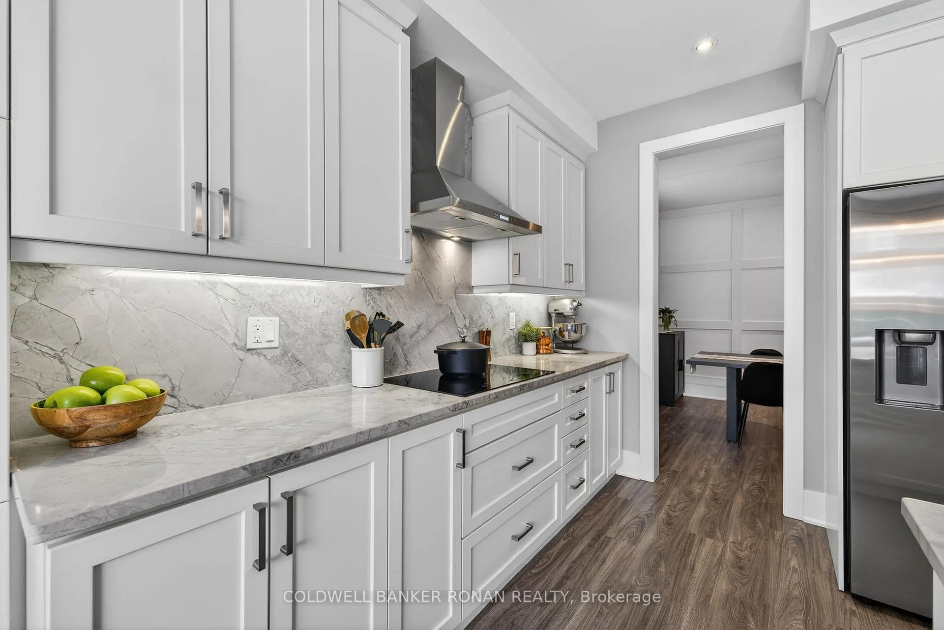 Photo 16 of 84 Holt Drive, New Tecumseth, Alliston — HOMEH